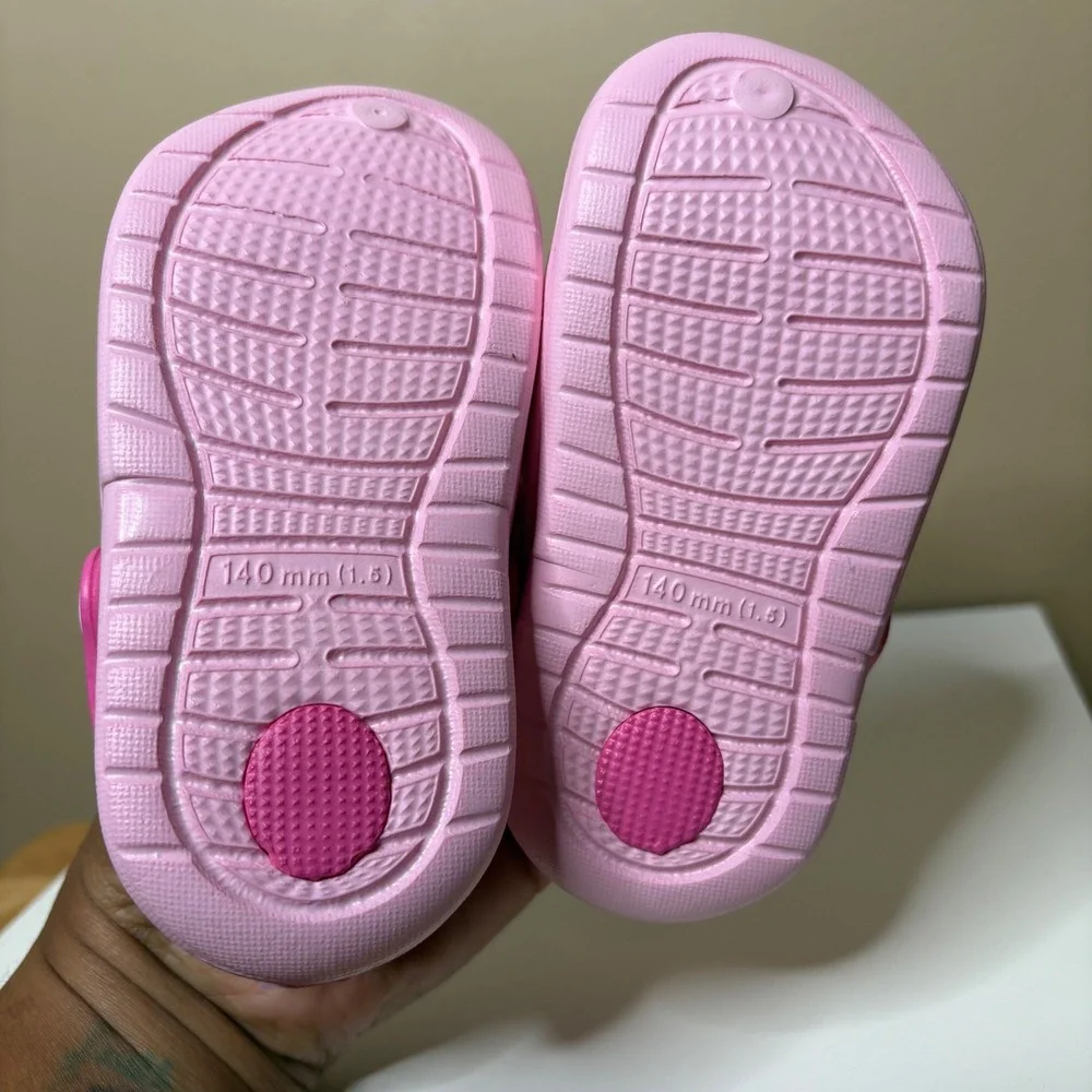 Kids Pink Two Tone Foam Clogs Slip On Water Shoes Size 5c/6c US Toddler